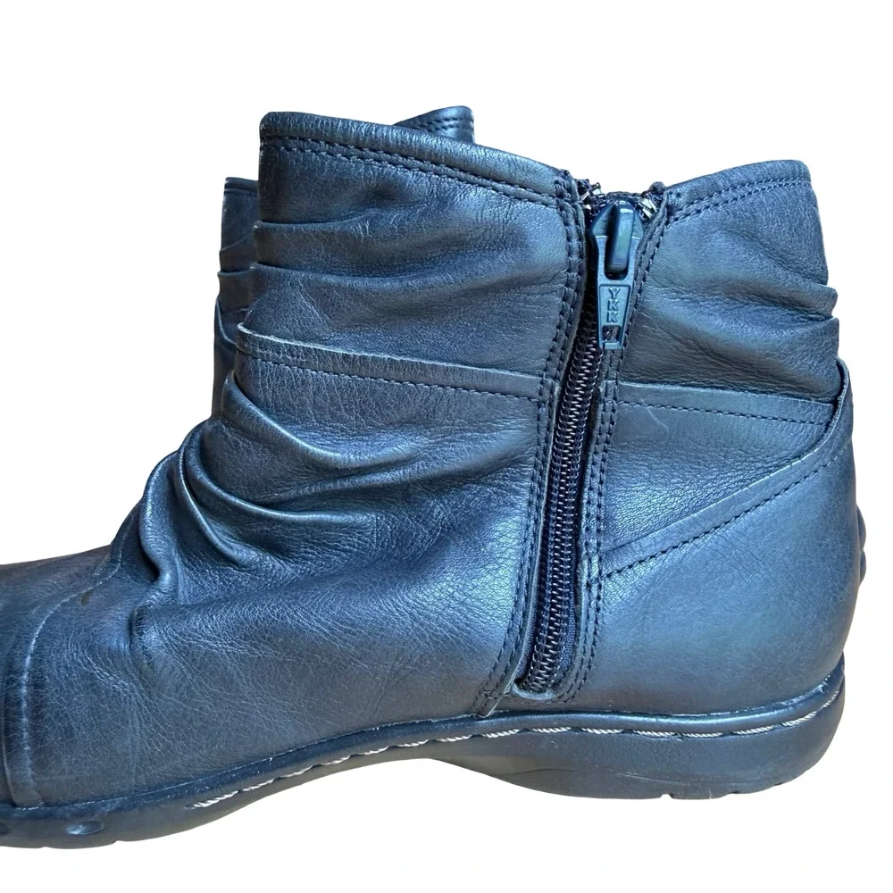 Cobb Hill New Balance Pandora Leather Ankle Boots Booties Navy Side Zip sz 8 W